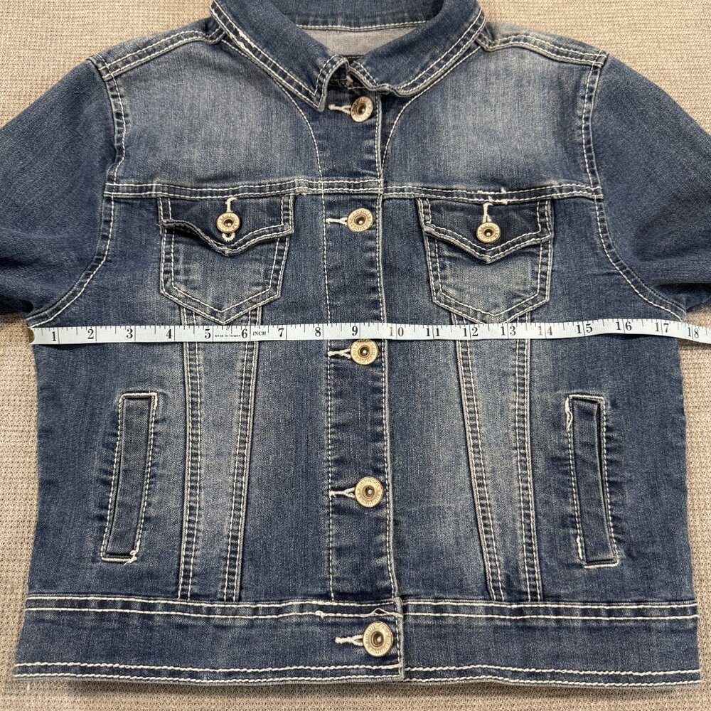 Maurices Womens Blue Denim Jean Jacket Size M Button Front Long Sleeve Pockets - Picture 10 of 14